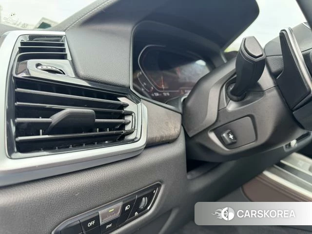 BMW X5 id 4265196 из Китая 17