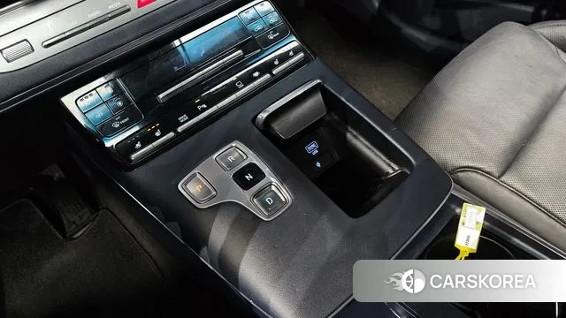 Hyundai The New Grandeur IG id 3621378 из Кореи 19