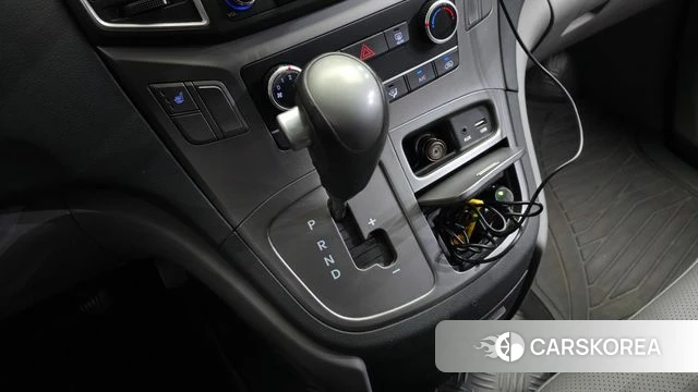 Hyundai The New Grand Starex id 4930227 из Кореи 19