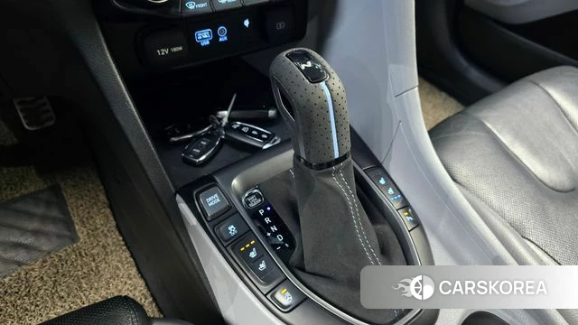 Hyundai Veloster (JS) id 3955779 из Кореи 19