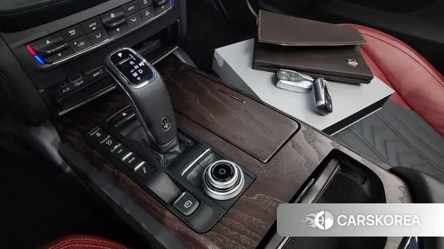 Maserati Ghibli id 3037935 из Кореи 19