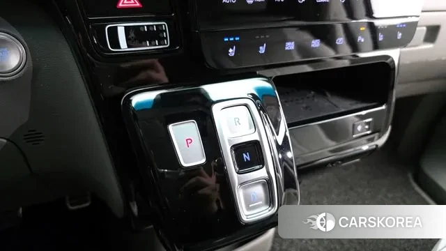 Hyundai Staria id 3410556 из Кореи 19