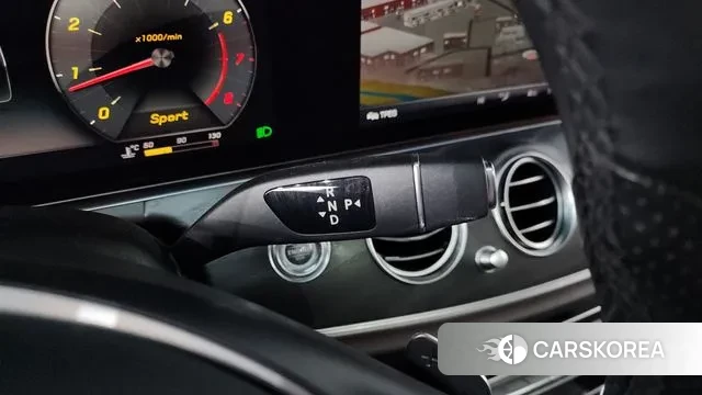 Mercedes-Benz E-Class W213 id 3656950 из Кореи 19