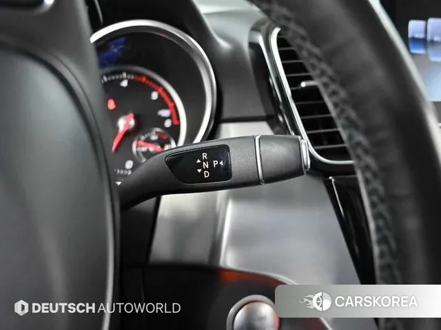 Mercedes-Benz GLE - Class W166 id 3692703 из Кореи 19