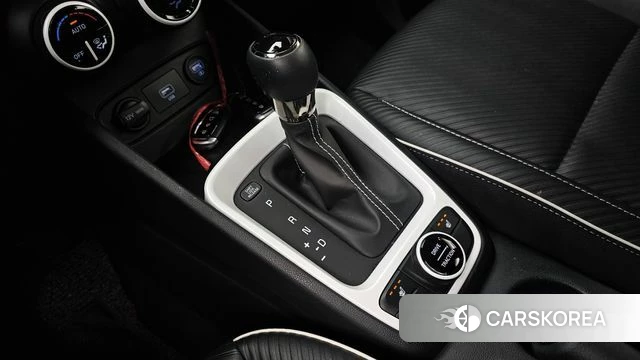 Hyundai Venue id 4647461 из Кореи 29