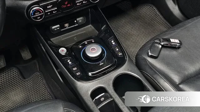 Kia Soul Booster EV id 3018645 из Кореи 19