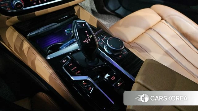 BMW 5 Series (G30) id 4423370 из Кореи 32