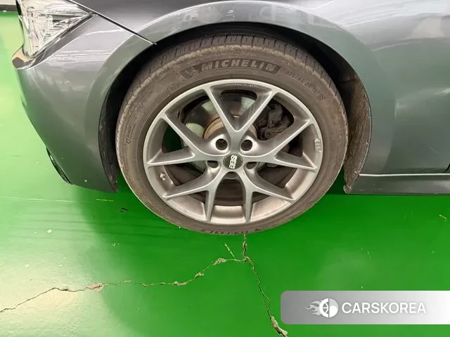 BMW 3 Series (F30) id 3330806 из Кореи 16