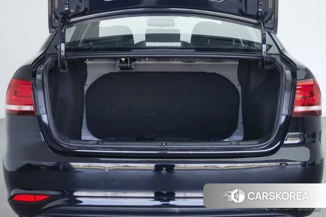 Volkswagen Lavida id 4297847 из Китая 23