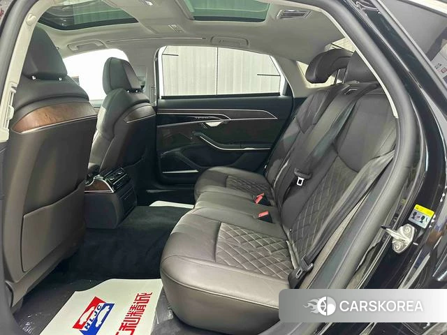 Audi A8 id 4393979 из Китая 19