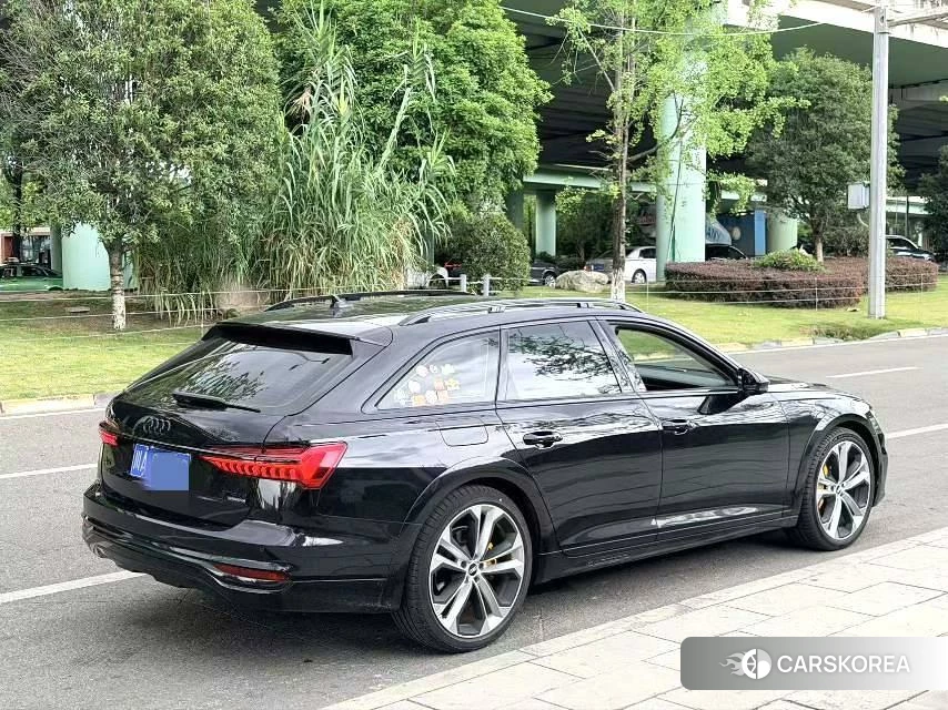 Audi A6 id 4510374 из Китая 9