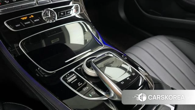 Mercedes-Benz E-Class W213 id 4019709 из Кореи 19