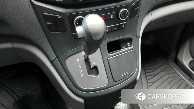Hyundai The New Grand Starex id 4508369 из Кореи 29