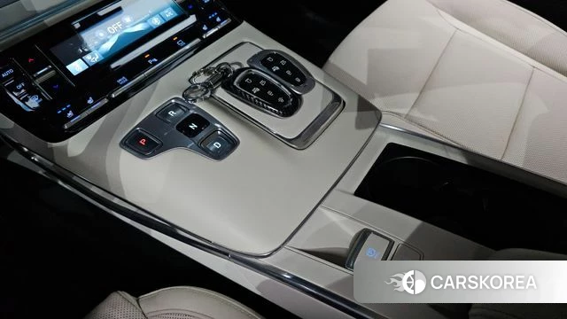 Hyundai The New Grandeur IG id 4401857 из Кореи 30