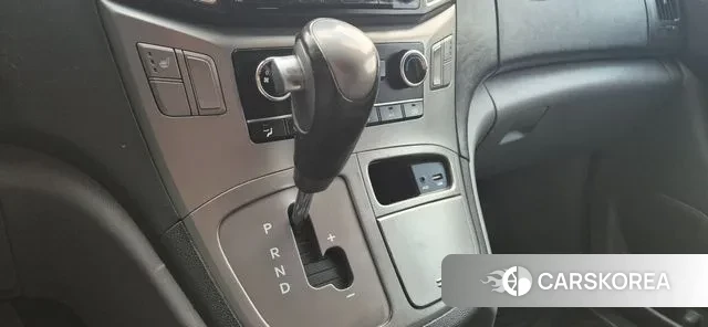 Hyundai The New Grand Starex id 3459935 из Кореи 19