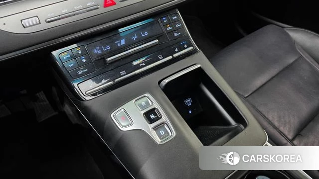 Hyundai The New Grandeur IG id 4225066 из Кореи 33