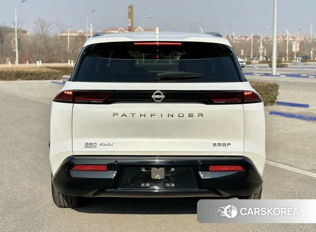 Nissan Exploring the land id 4273105 из Китая 15