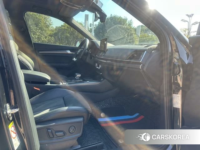 Audi Q5L Sportback id 4242077 из Китая 19