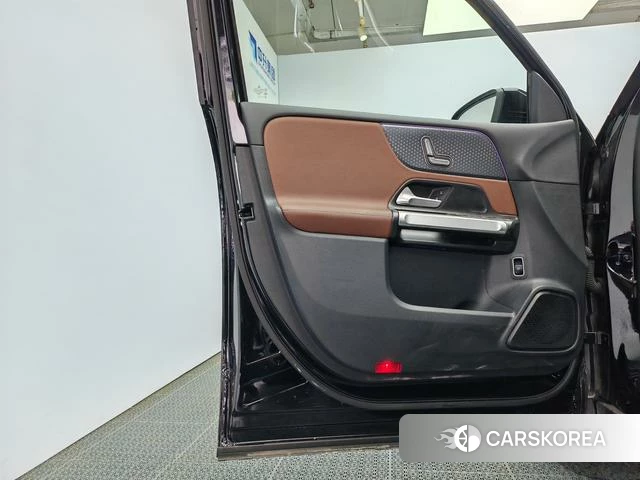 Mercedes-Benz GLB id 4353347 из Китая 19