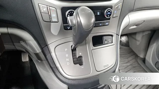 Hyundai The New Grand Starex id 3459531 из Кореи 19