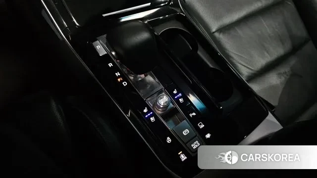 Kia K7 Premier Hybrid id 3402647 из Кореи 19