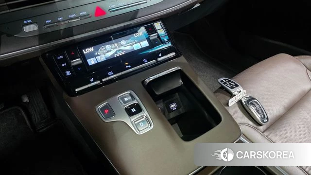 Hyundai The New Grandeur IG id 4549905 из Кореи 33