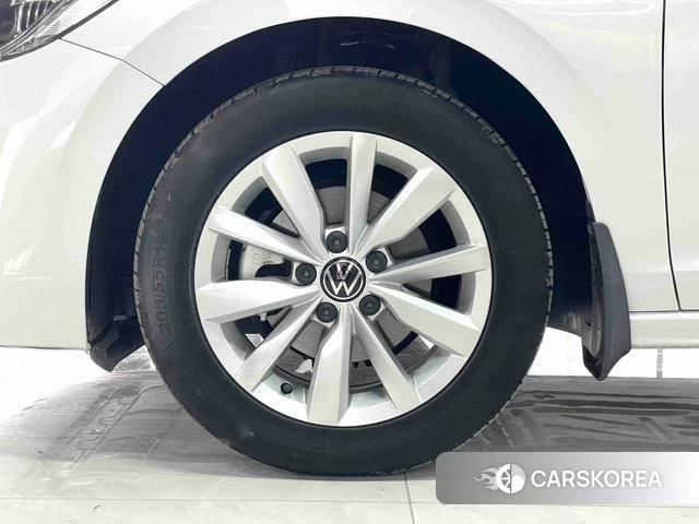 Volkswagen Bora id 4207895 из Китая 15