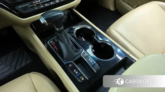 Kia The New Carnival id 2961478 из Кореи 19