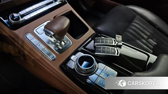 Genesis G90 id 3515099 из Кореи 19