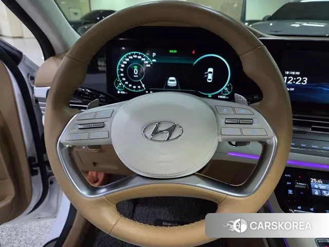 Hyundai The New Grandeur IG Hybrid id 3577011 из Кореи 19
