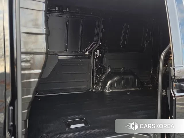 Hyundai Staria id 3576640 из Кореи 19