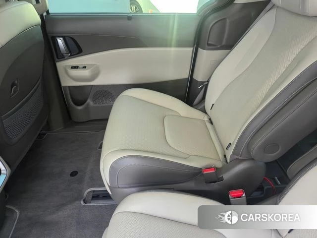 Kia The New Carnival 4th Generation id 4419594 из Кореи 19