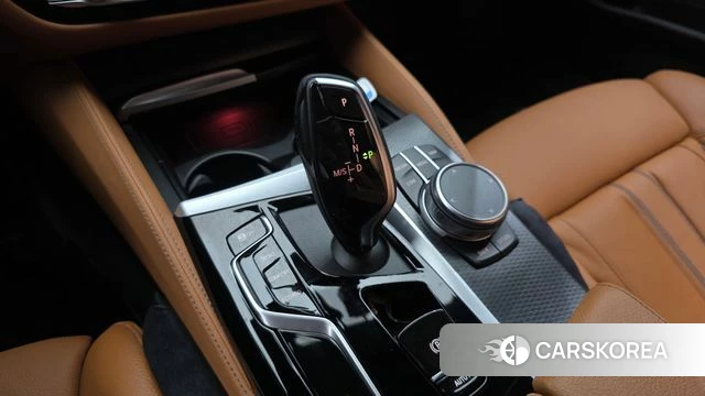 BMW 5 Series (G30) id 4608506 из Кореи 23