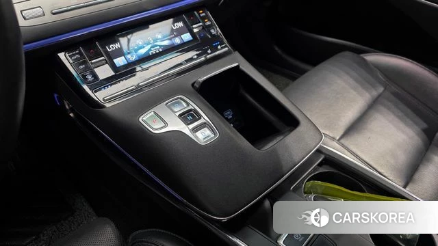 Hyundai The New Grandeur IG id 3942389 из Кореи 19