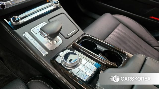 Genesis G90 id 4019448 из Кореи 19