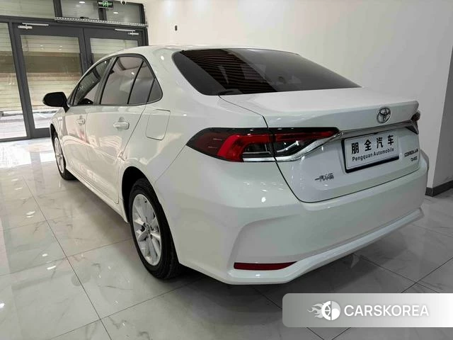 Toyota Corolla id 3889792 из Китая 16