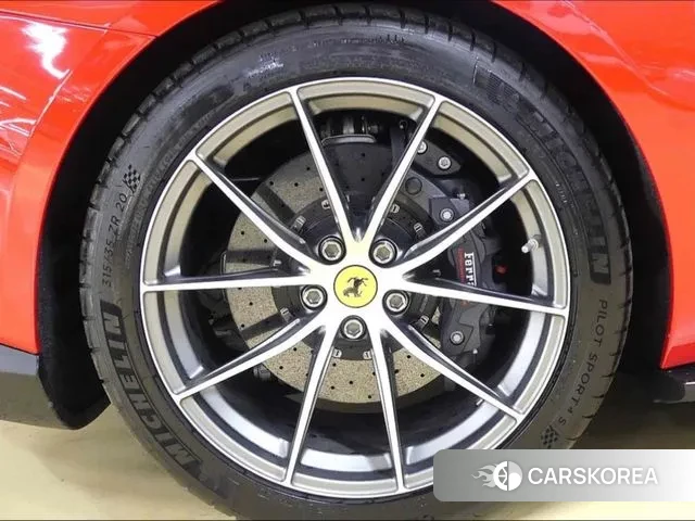 Ferrari 812 GTS id 3155646 из Кореи 19