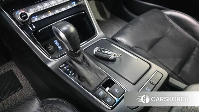 Hyundai Grandeur IG id 4180446 из Кореи 19