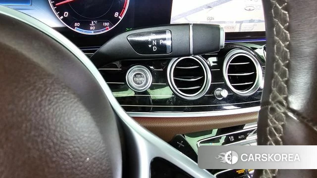 Mercedes-Benz E-Class W213 id 4562978 из Кореи 34