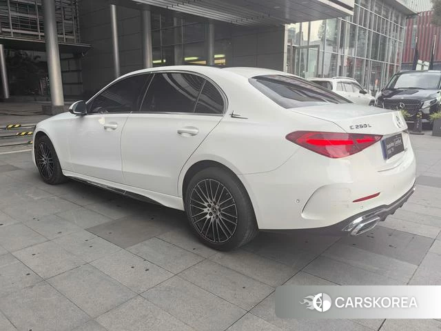 Mercedes-Benz Class C id 4306967 из Китая 24