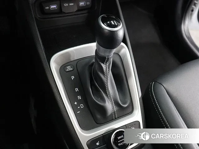 Hyundai Venue id 3582125 из Кореи 19