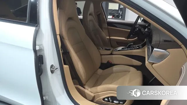 Porsche Panamera (971) id 3434297 из Кореи 19