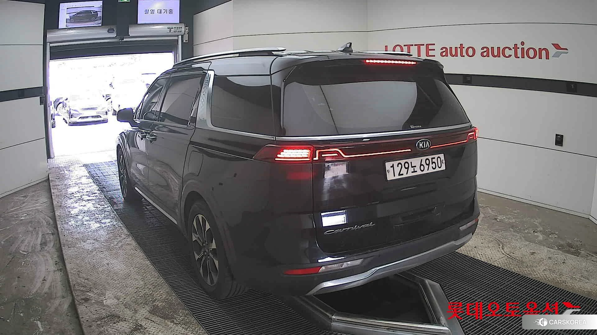 Kia Carnival id 3869405 из Кореи 36