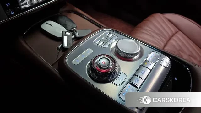 Genesis G90 (RS4) id 3405891 из Кореи 19