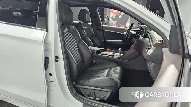 Genesis G70 id 3505184 из Кореи 19