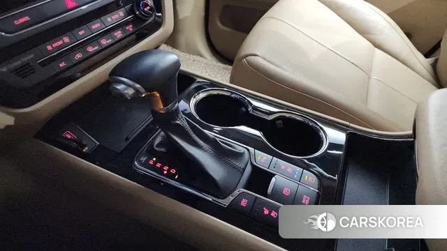 Kia The New Carnival id 3588392 из Кореи 19