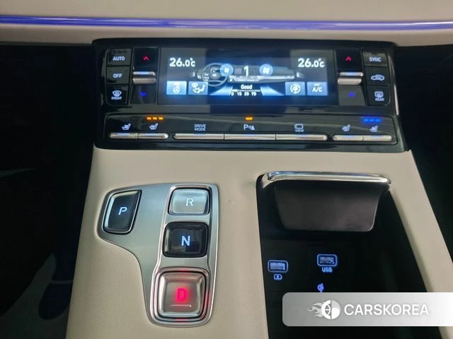 Hyundai The New Grandeur IG id 3812493 из Кореи 19