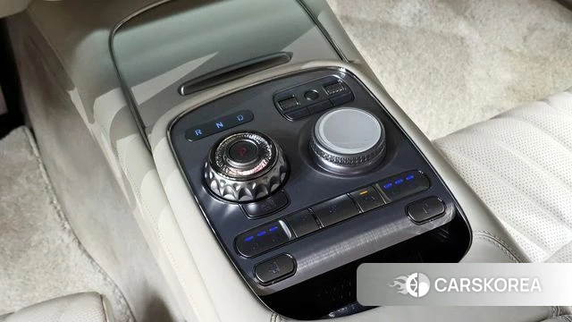 Genesis G90 (RS4) id 4401254 из Кореи 19