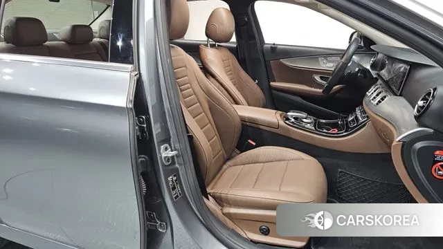 Mercedes-Benz E-Class W213 id 3308033 из Кореи 19