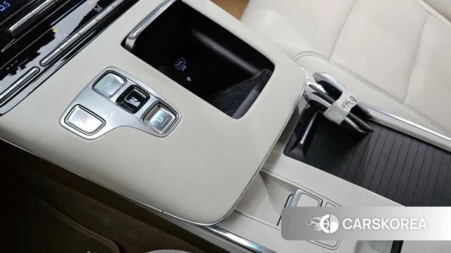 Hyundai The New Grandeur IG id 3747810 из Кореи 19